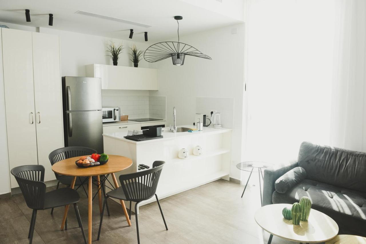 The Rambam Residence - By Localz Group Tel Aviv Esterno foto